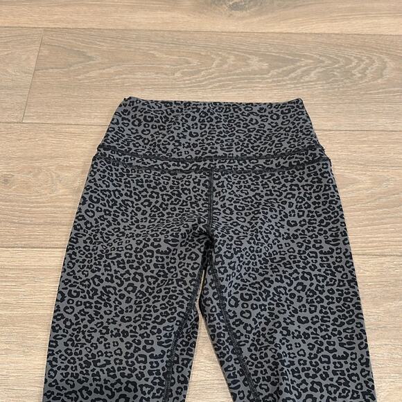 CRZ YOGA Gray Black Leopard Cheetah Print Naked Feeling Active‎ Leggings Size XS - Picture 4 of 11